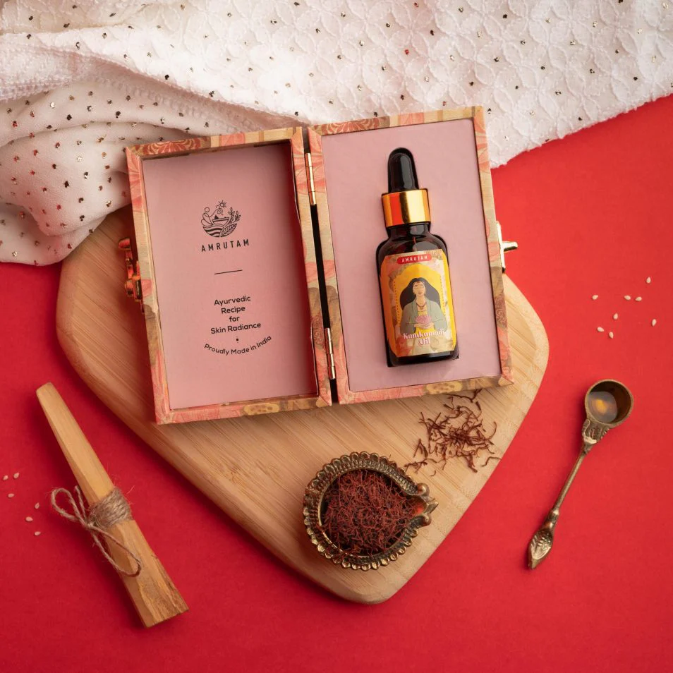 Amrutam Kumkumadi Oil | Ayurvedic Recipe for Skin Radiance 200ML - Image 2