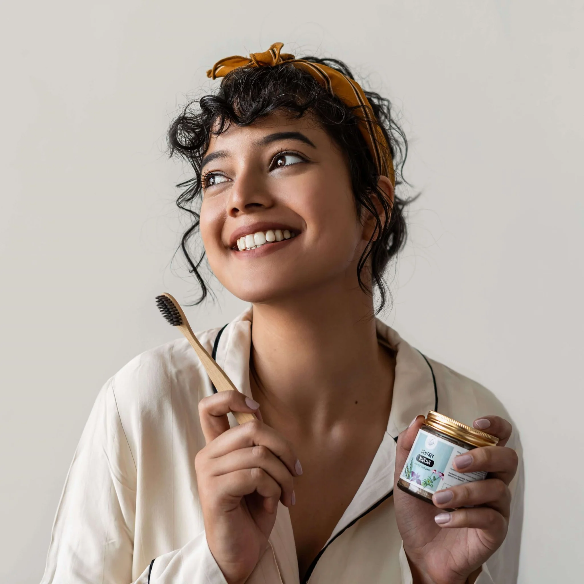 Dentkey Manjan | Ayurvedic Tooth Powder - Image 2